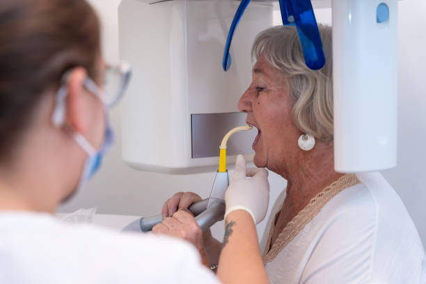 Best Emergency Care for Gum Disease in Tipton, CA